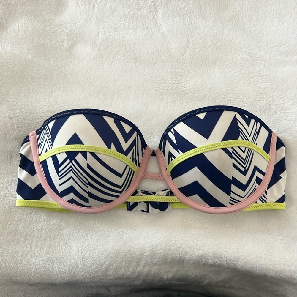 ✨💖8 for $20 💖 Bikini Top